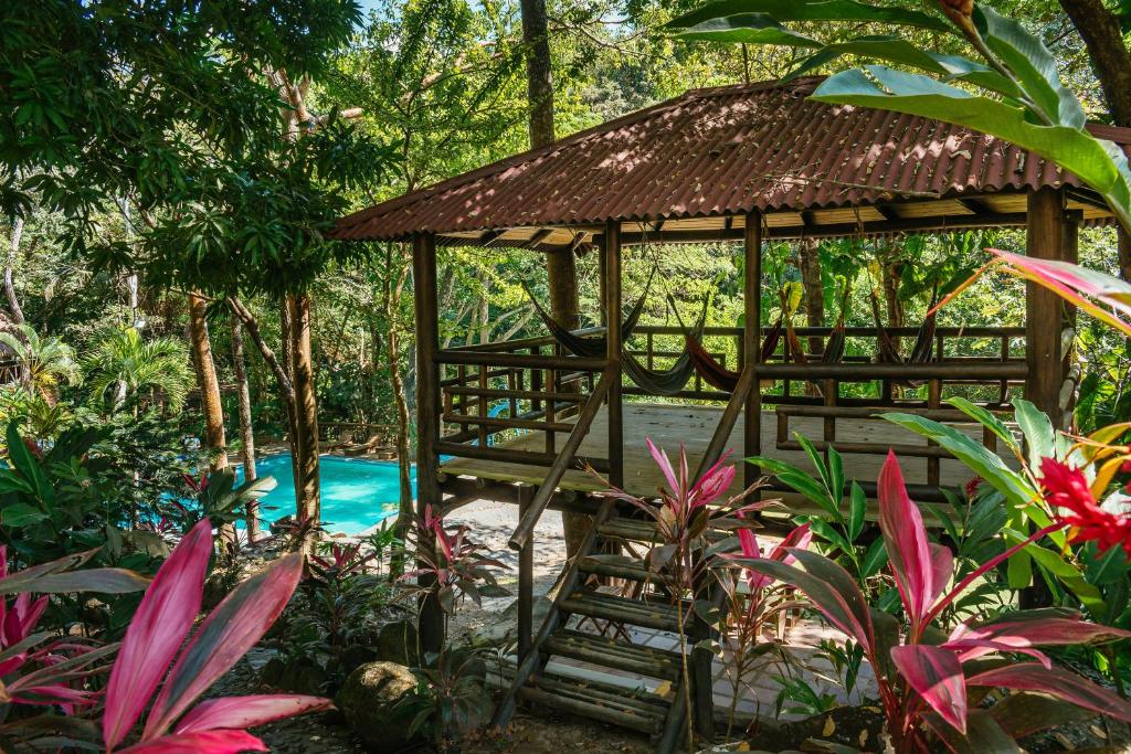 Hotel Cabañas Club Sierra Limón