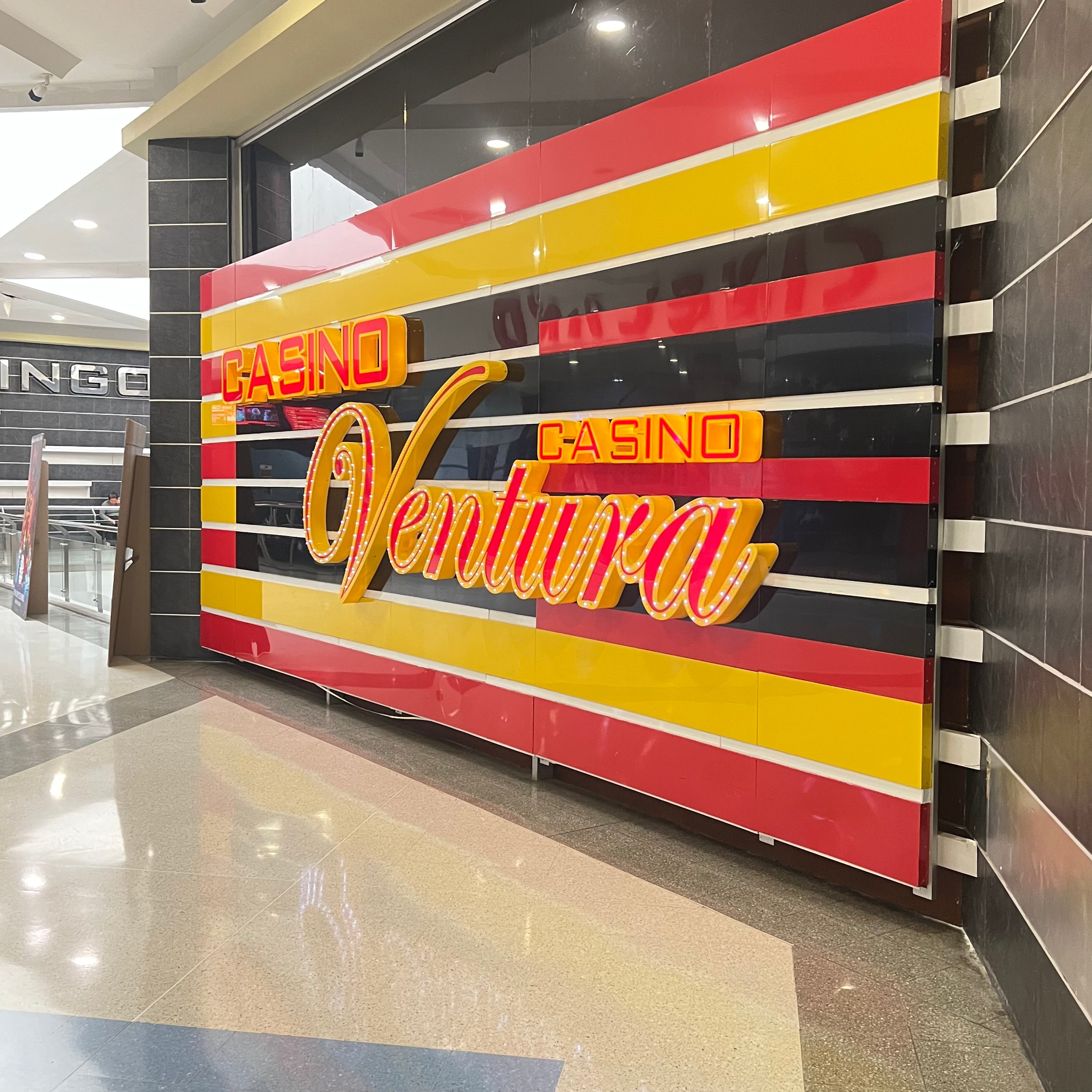 Centro Comercial Ocean Mall