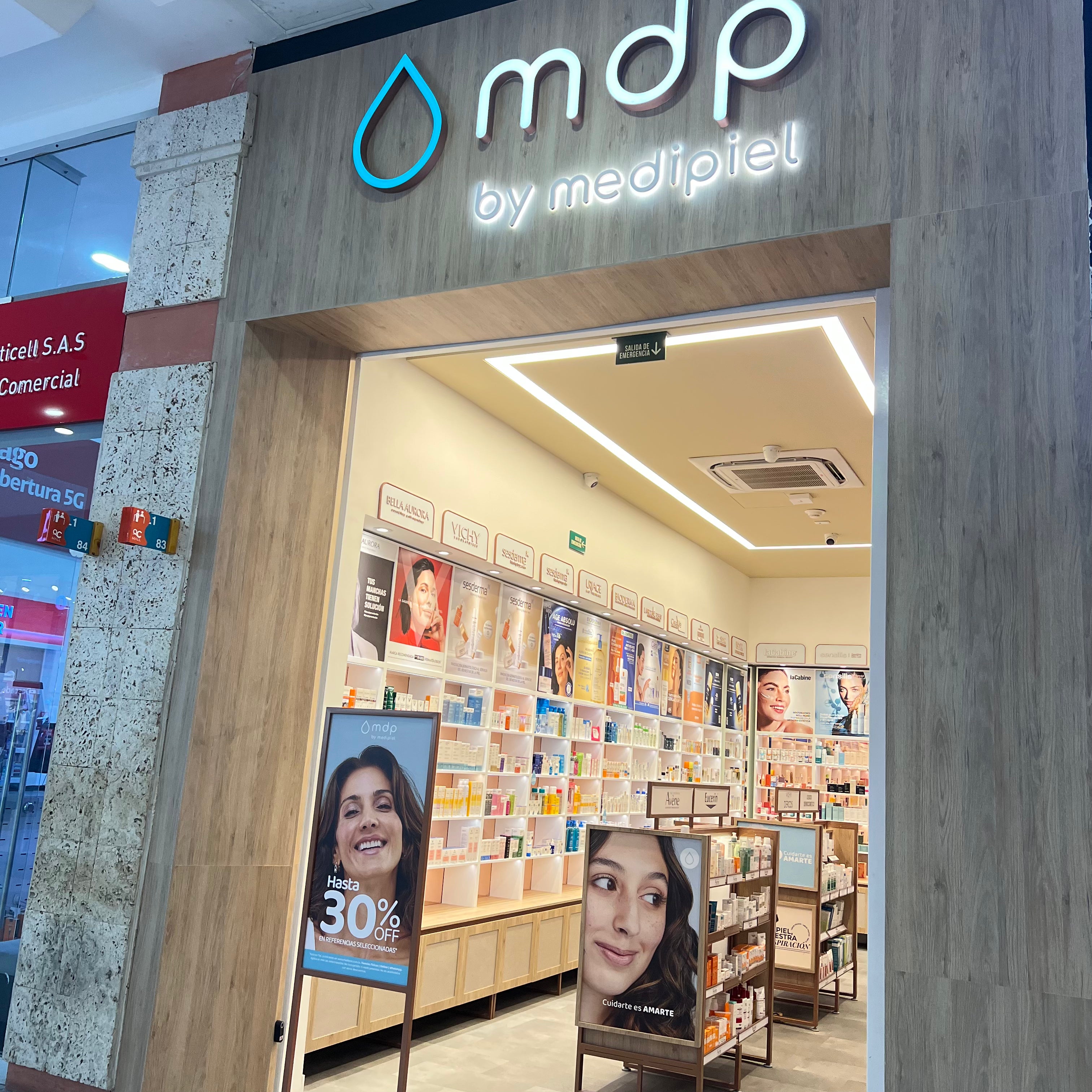 Centro Comercial Ocean Mall