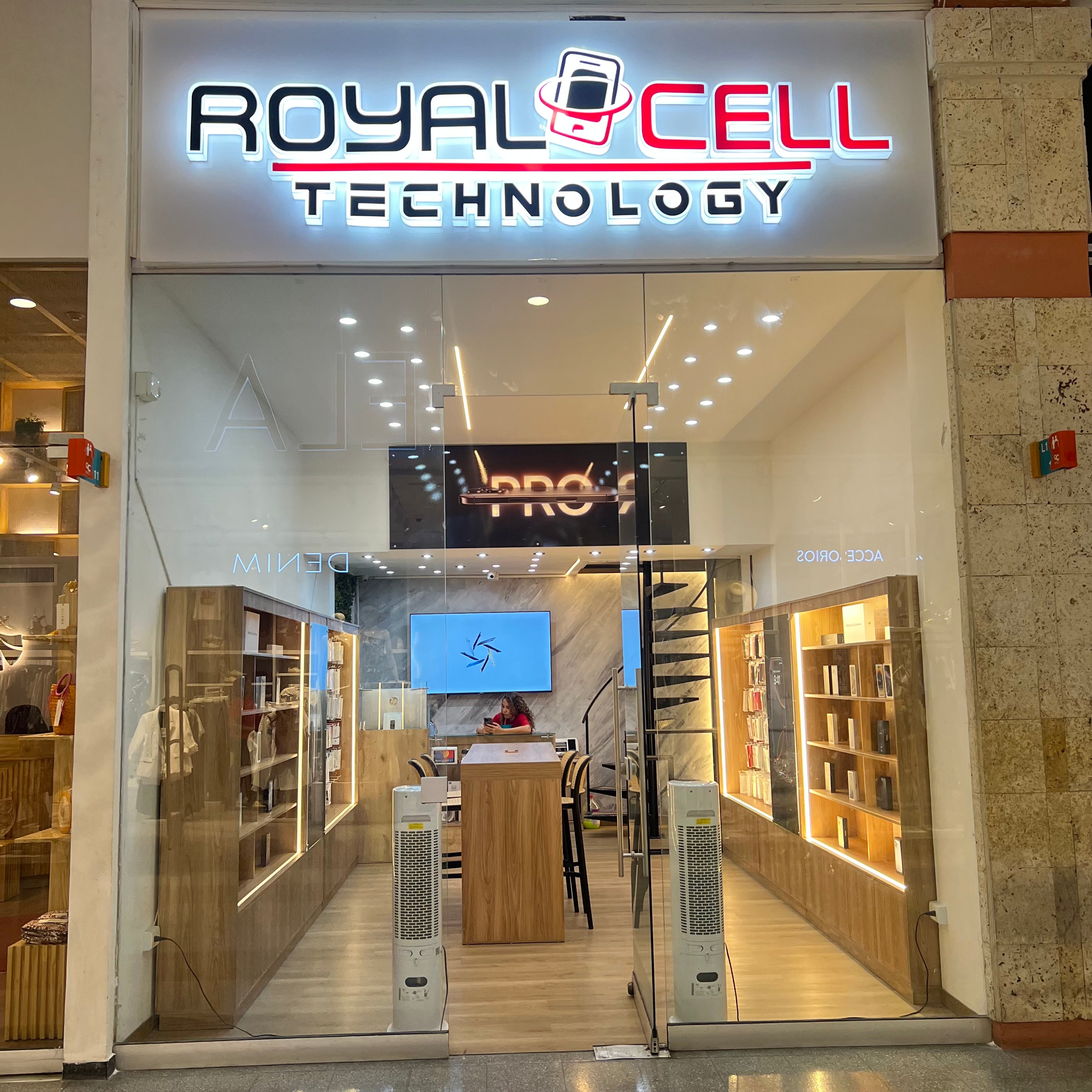 Centro Comercial Ocean Mall