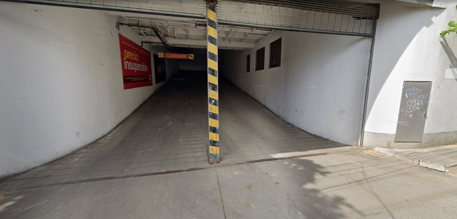 Parqueadero Exito Centro Comercial Exito, Cra. 5 #19-20