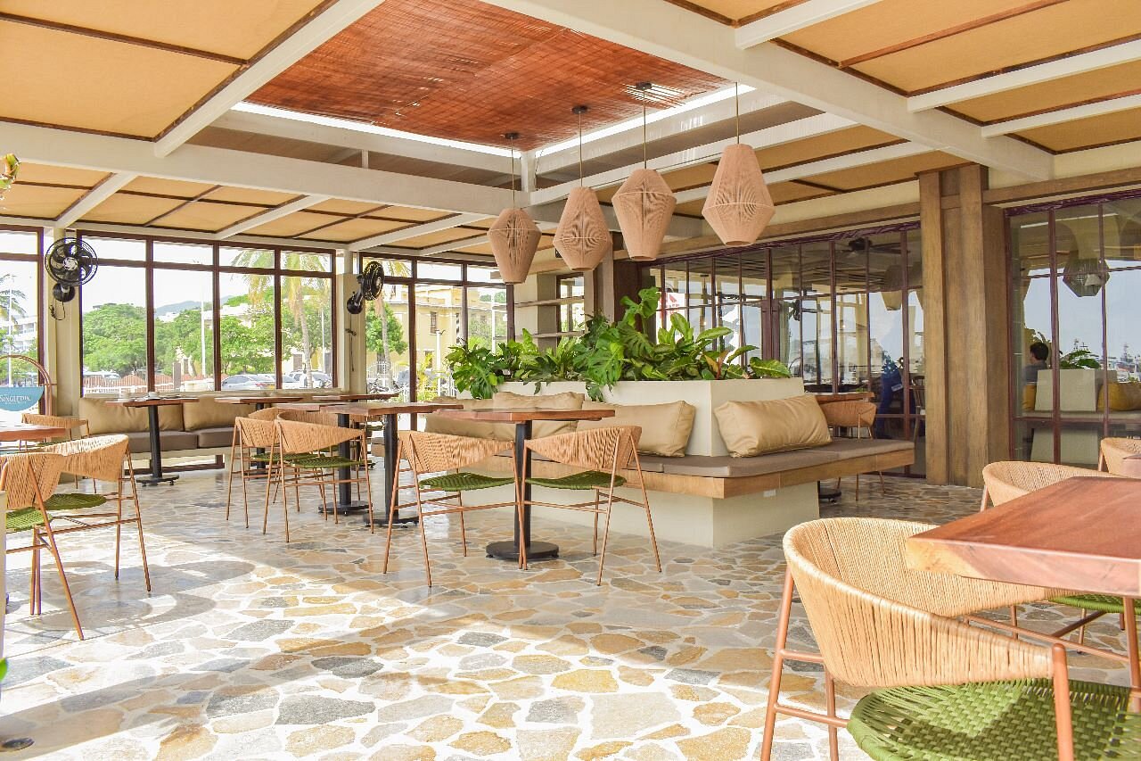 Serena Tropical Bistro